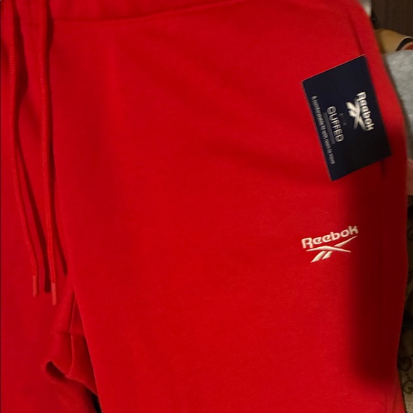 Reebok Bold Red Joggers - Picture 1 of 4